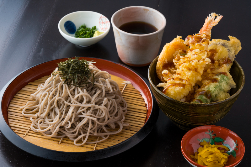 信州ざる蕎麦とミニ天丼.jpg